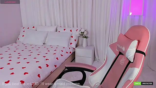 Snapshot of ClaireFaers_ chatting on February 8, 12:39 pm ClaireFaers online show from February 8, 12:39 pm