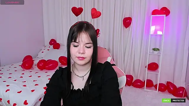 Snapshot of ClaireFaers_ chatting on February 14, 8:26 pm ClaireFaers online show from February 14, 8:26 pm