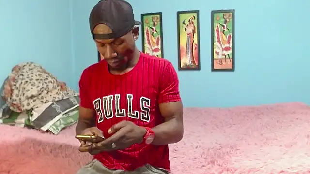 Miltton Jakee online show from October 4, 7:23 pm