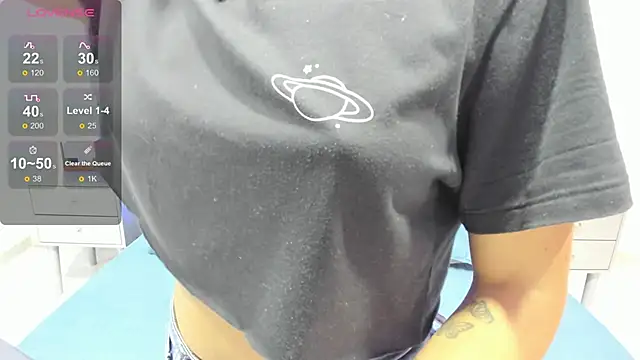 CleoValente online show from February 17, 8:15 pm