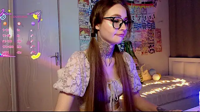 Snapshot of Milky_way_UwU chatting on October 1, 4:46 pm Milky way UwU online show from October 1, 4:46 pm