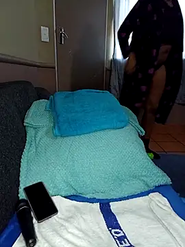 Snapshot of slimcate91 chatting on March 22, 7:15 am slimcate91 online show from March 22, 7:15 am