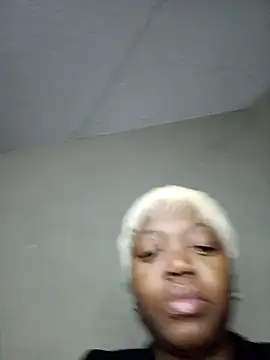 Snapshot of slimcate91 chatting on October 1, 10:49 pm slimcate91 online show from October 1, 10:49 pm