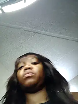 Snapshot of slimcate91 chatting on November 4, 11:59 pm slimcate91 online show from November 4, 11:59 pm