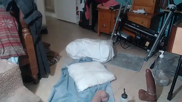 6PHUKBOI9 online show from January 8, 8:55 pm