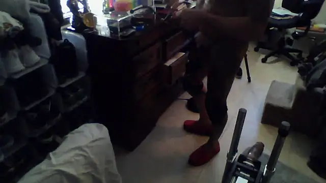 6PHUKBOI9 online show from January 11, 11:32 pm