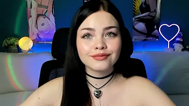 AkiraKatsu online show from December 14, 5:03 pm