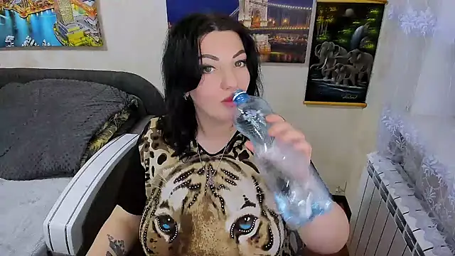 Lady Boom Wild  online show from March 6, 6:48 pm