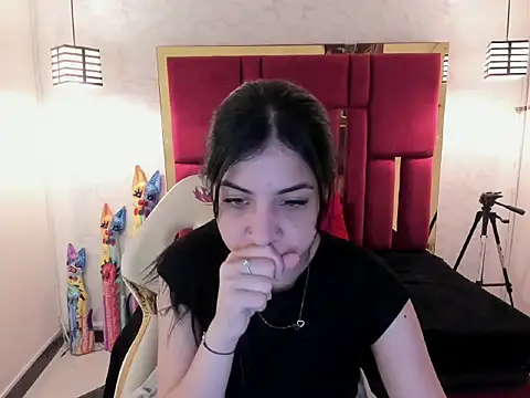Violet m online show from September 12, 11:43 am