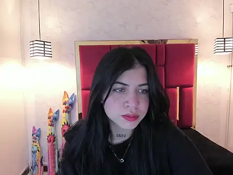 Snapshot of Violet_m chatting on September 24, 11:46 am Violet m online show from September 24, 11:46 am