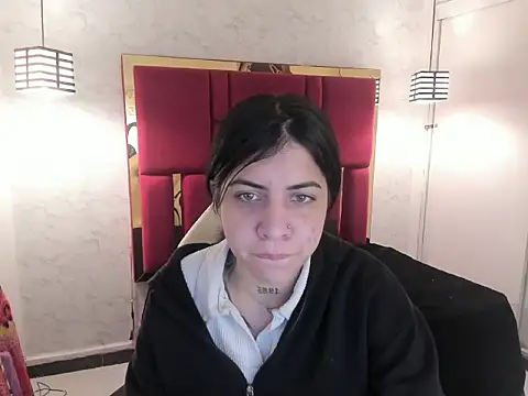 Snapshot of Violet_m chatting on October 16, 11:44 am Violet m online show from October 16, 11:44 am