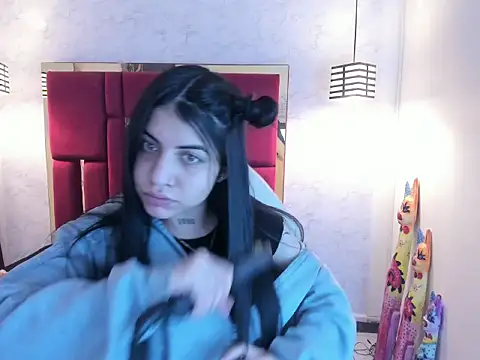 Snapshot of Violet_m chatting on October 30, 1:01 pm Violet m online show from October 30, 1:01 pm