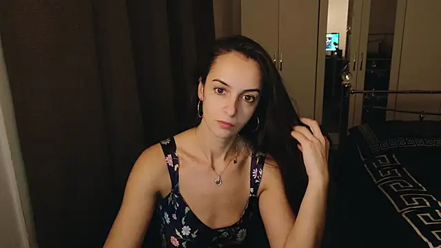 karlaolivia online show from December 10, 6:38 pm