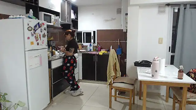 bunnylolaa4 online show from June 1, 11:28 pm