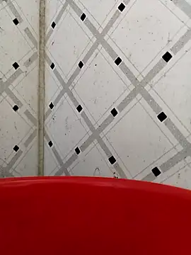 Maddie9211 online show from January 14, 5:24 am