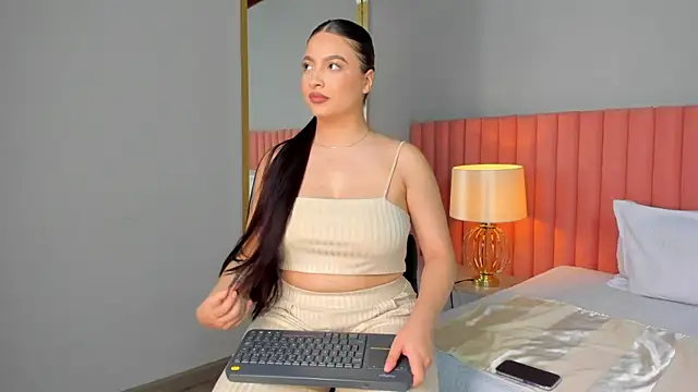 NathRossi online show from February 16, 11:16 pm