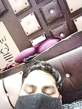 bobbyronak online show from February 15, 9:04 pm