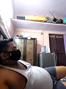 bobbyronak online show from October 4, 7:01 pm