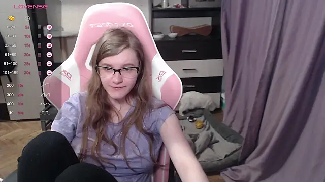 Tomato Tease online show from March 12, 8:20 pm