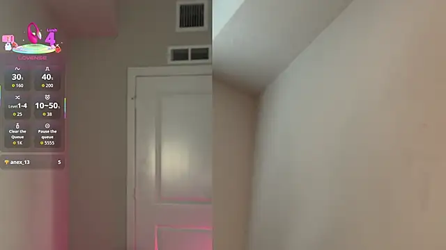 Snapshot of sasha_long13 chatting on February 5, 8:35 pm sasha long13 online show from February 5, 8:35 pm