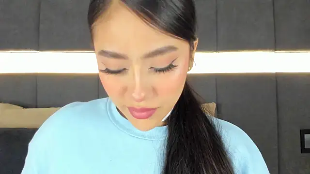 nicolle pierce online show from September 30, 1:27 pm