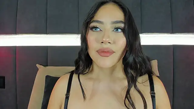 nicolle pierce online show from October 2, 1:51 pm