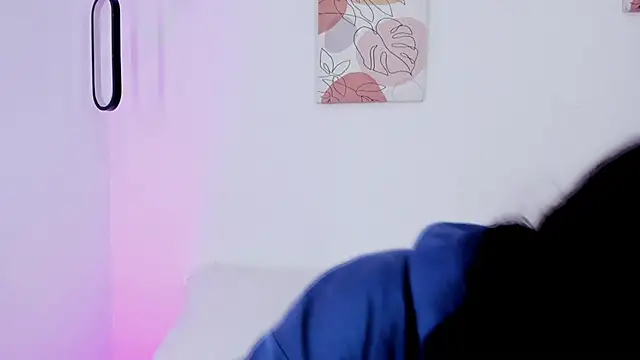 Snapshot of samantha__fairy chatting on December 29, 12:55 pm samantha fairy online show from December 29, 12:55 pm