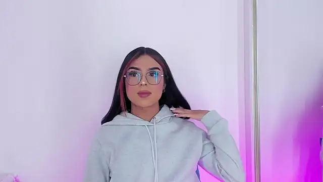 Snapshot of samantha__fairy chatting on January 24, 1:03 pm samantha fairy online show from January 24, 1:03 pm