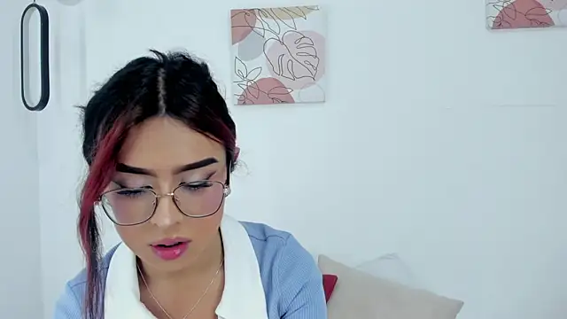 Snapshot of samantha__fairy chatting on January 25, 6:46 pm samantha fairy online show from January 25, 6:46 pm