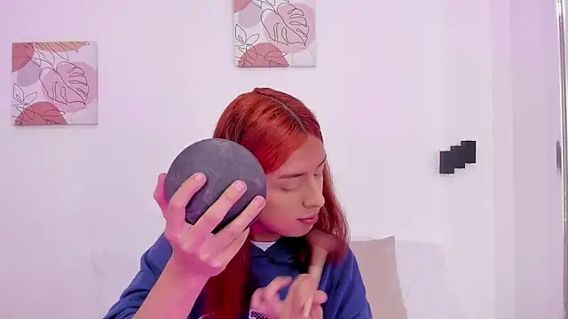 Snapshot of samantha__fairy chatting on March 10, 12:37 pm samantha fairy online show from March 10, 12:37 pm