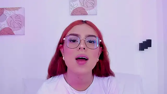 Snapshot of samantha__fairy chatting on March 10, 3:41 pm samantha fairy online show from March 10, 3:41 pm