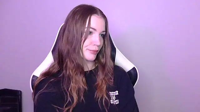 Snapshot of KLEOKILLS chatting on October 3, 8:50 pm KLEOKILLS online show from October 3, 8:50 pm