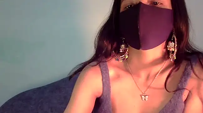 Cute Alaina online show from January 10, 6:42 am
