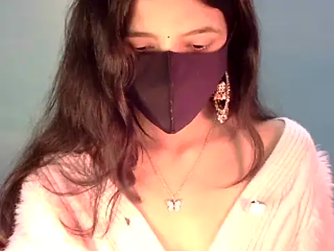 Cute Alaina online show from January 12, 8:46 am