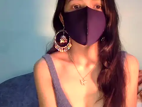 Cute Alaina online show from January 15, 8:09 am