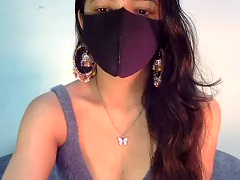 Cute Alaina online show from February 12, 2:14 am