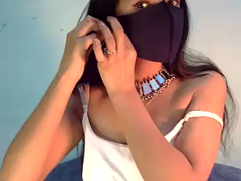 Cute Alaina online show from February 17, 4:53 am