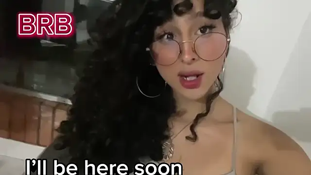 Snapshot of Heka_Prudence chatting on January 15, 1:20 pm Heka Prudence online show from January 15, 1:20 pm
