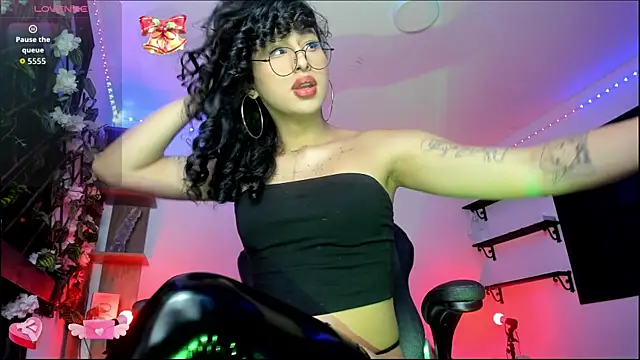 Snapshot of Heka_Prudence chatting on September 11, 4:01 am Heka Prudence online show from September 11, 4:01 am