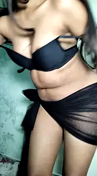Snapshot of hot_girll_bebo chatting on January 22, 6:10 pm hot girll bebo online show from January 22, 6:10 pm