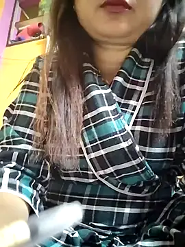 Royalgirl667 online show from December 25, 4:11 pm