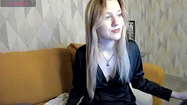 Mariel Brown online show from December 22, 11:22 am