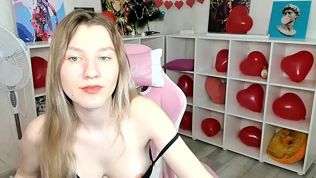 Mariel Brown online show from February 13, 11:17 am