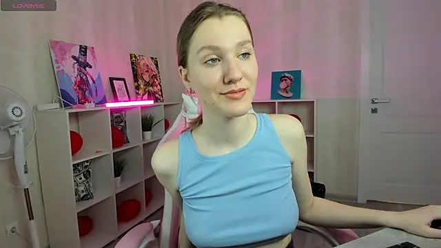 Mariel Brown online show from March 18, 1:31 pm