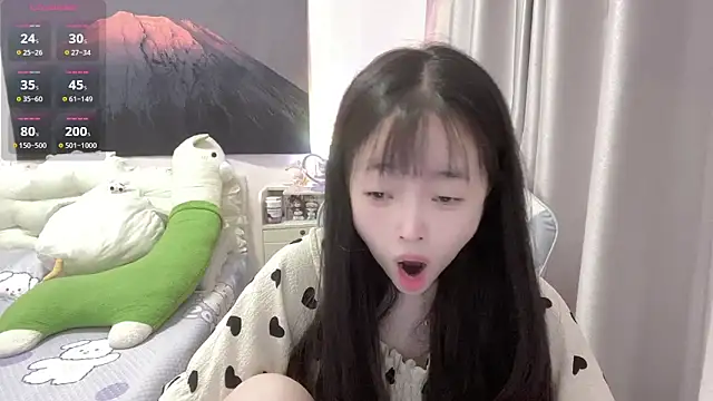 Mia-6688 online show from September 9, 4:50 pm