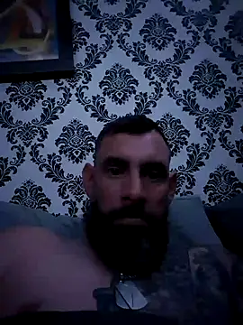 hornycouple6110 online show from December 12, 1:28 pm