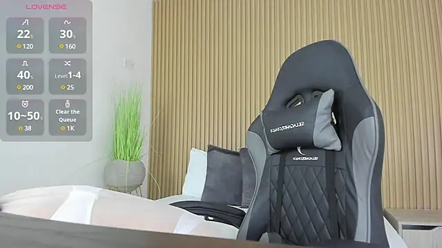 gipsela gomez online show from February 25, 7:36 pm