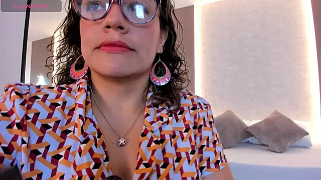 gipsela gomez online show from September 11, 7:36 pm