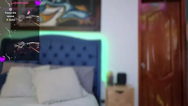 QueenYsuRey online show from October 16, 5:03 pm