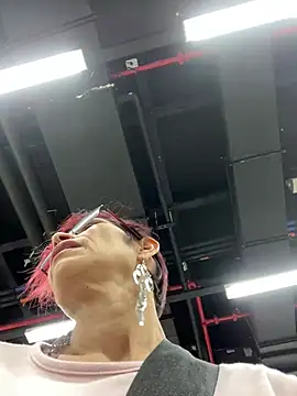 MireyaTorresGu online show from January 28, 8:04 pm